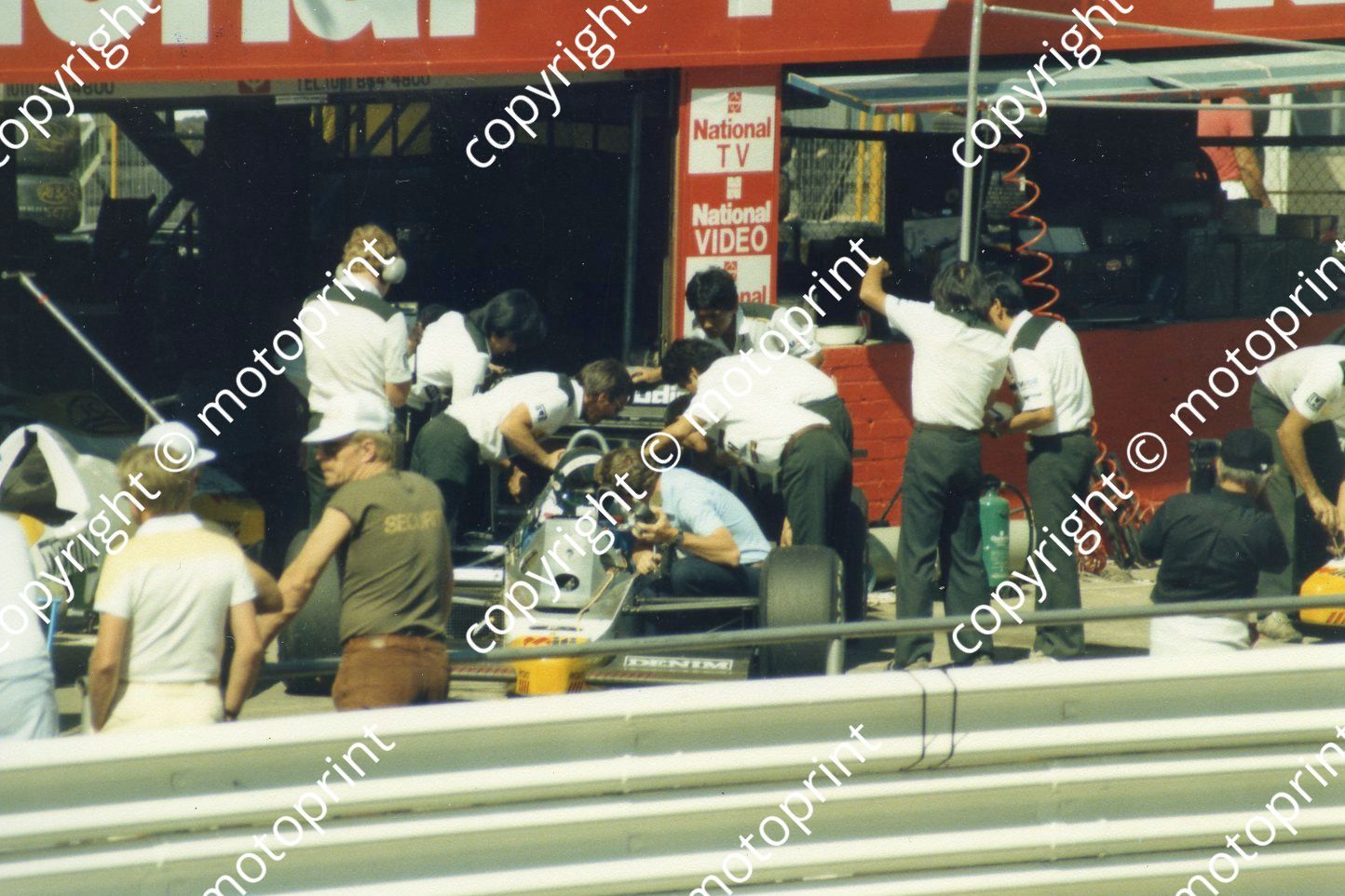 Laffite Williams FW09