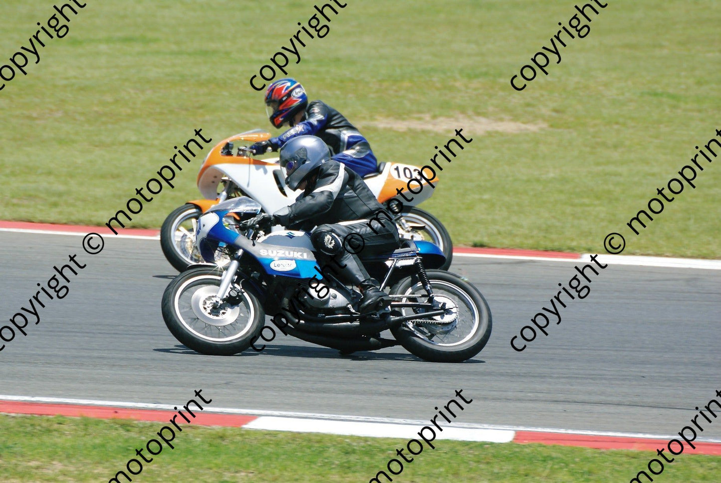 MC 103 Watson 50 Fouche demo D1000251