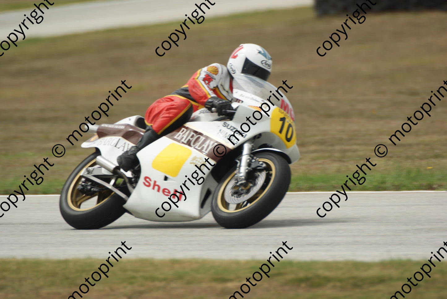 MC 10 Grant Suzuki RG500 21 Jan Aldo Scrib (130)