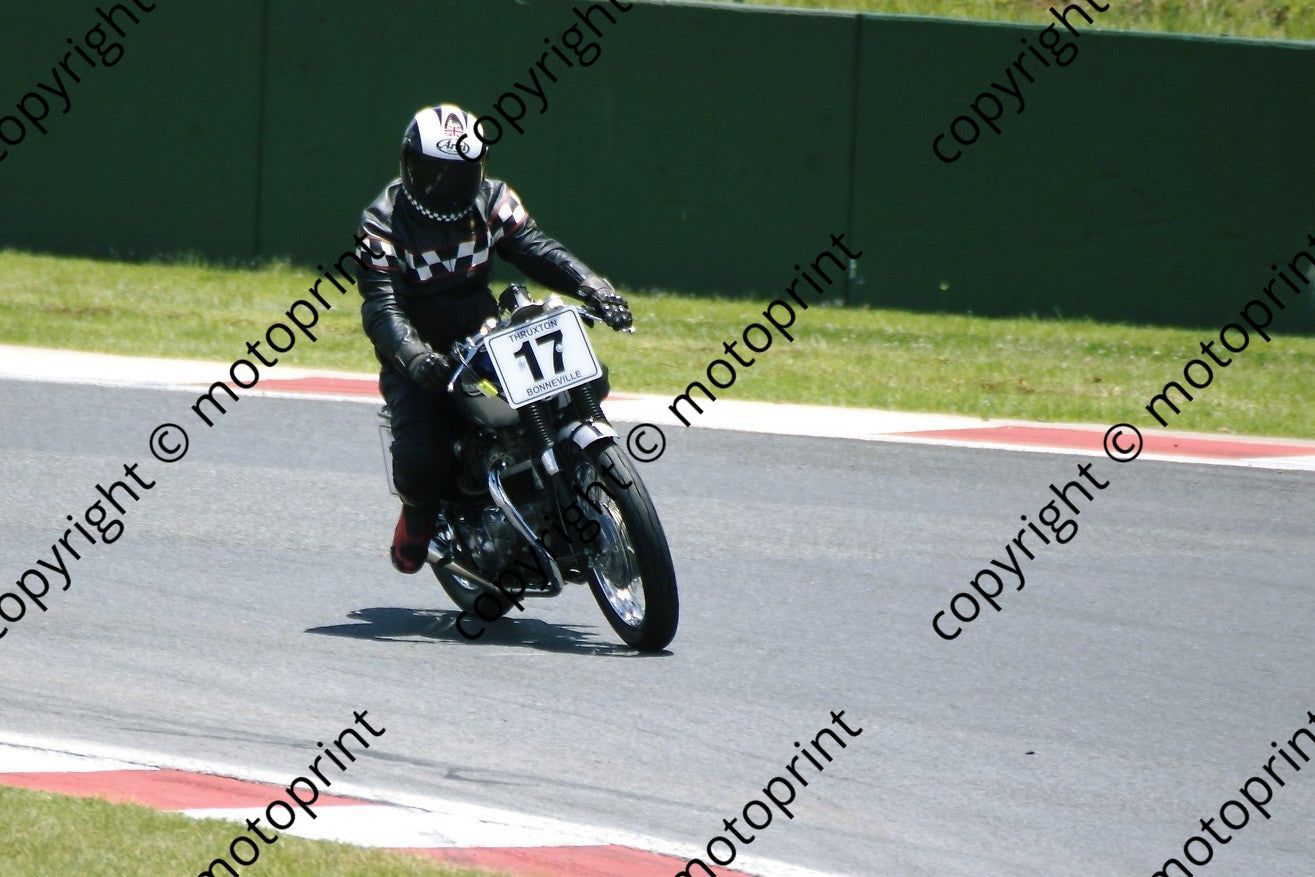 MC 17 Woodhead demo D1000238