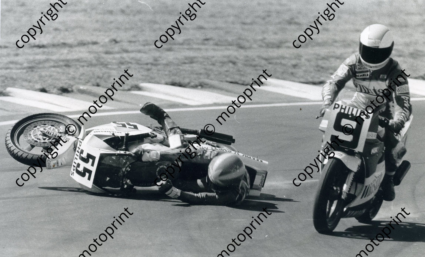 MC 1988 Kyalami Philips Tracer Vaughn Kyle Yamaha falls, Mitchell Hickey recovers to 3rd 150
