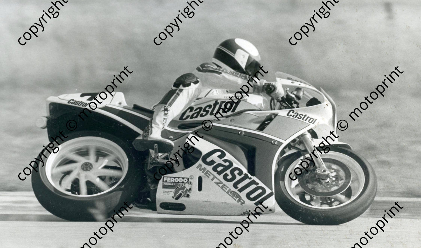MC 1989 D Petersen Honda RC30 190