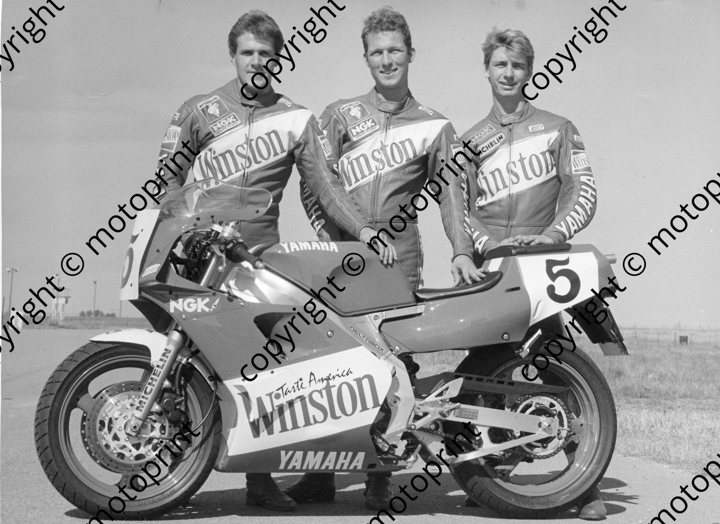MC 1989 Kyalami 250 GP class M Welthagen, M Paetzold, M Hickey Yamaha TZR250 262