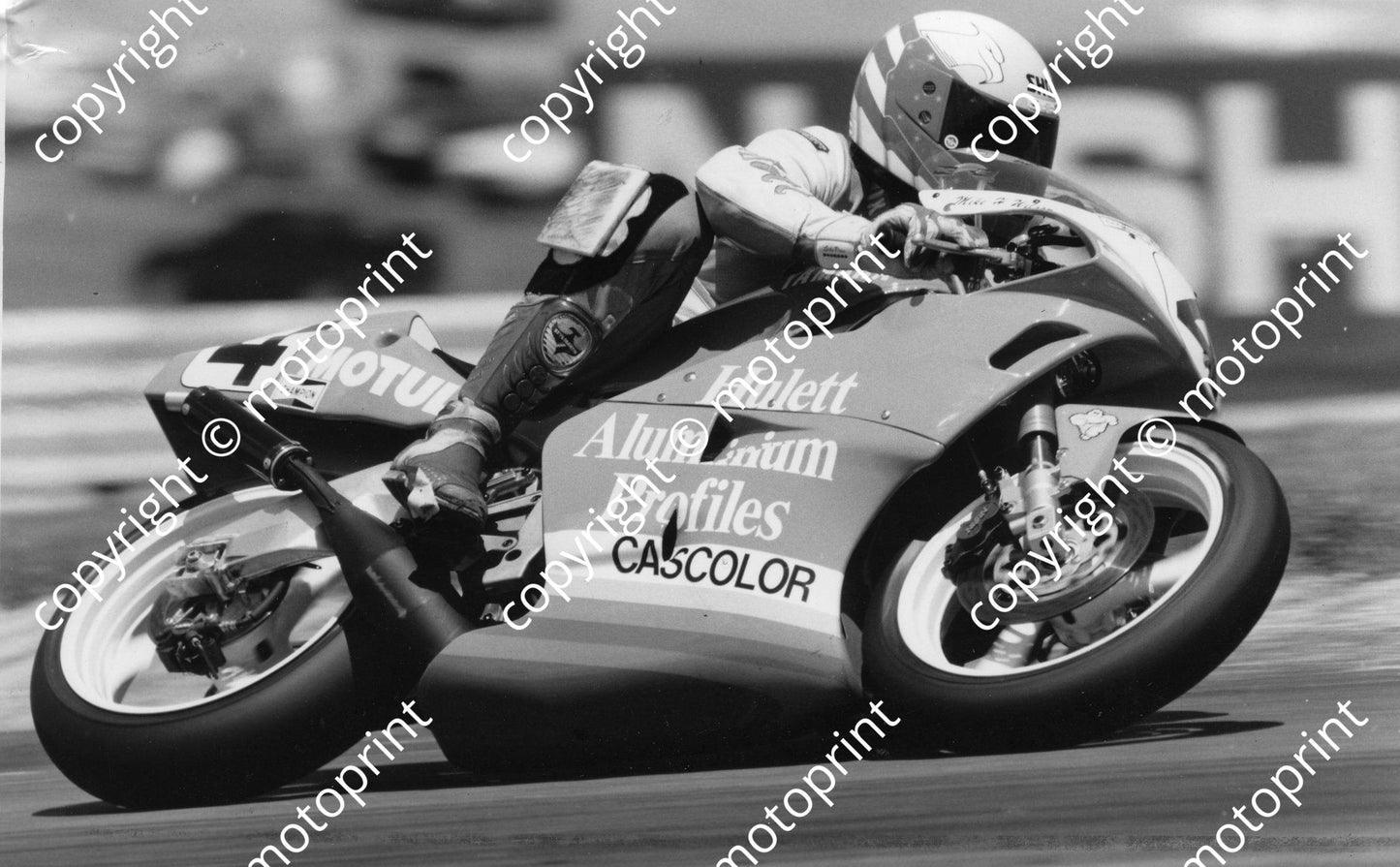 MC 1991 Kyalami Champion plug 250 GP class Mike Wilson Yamaha 258