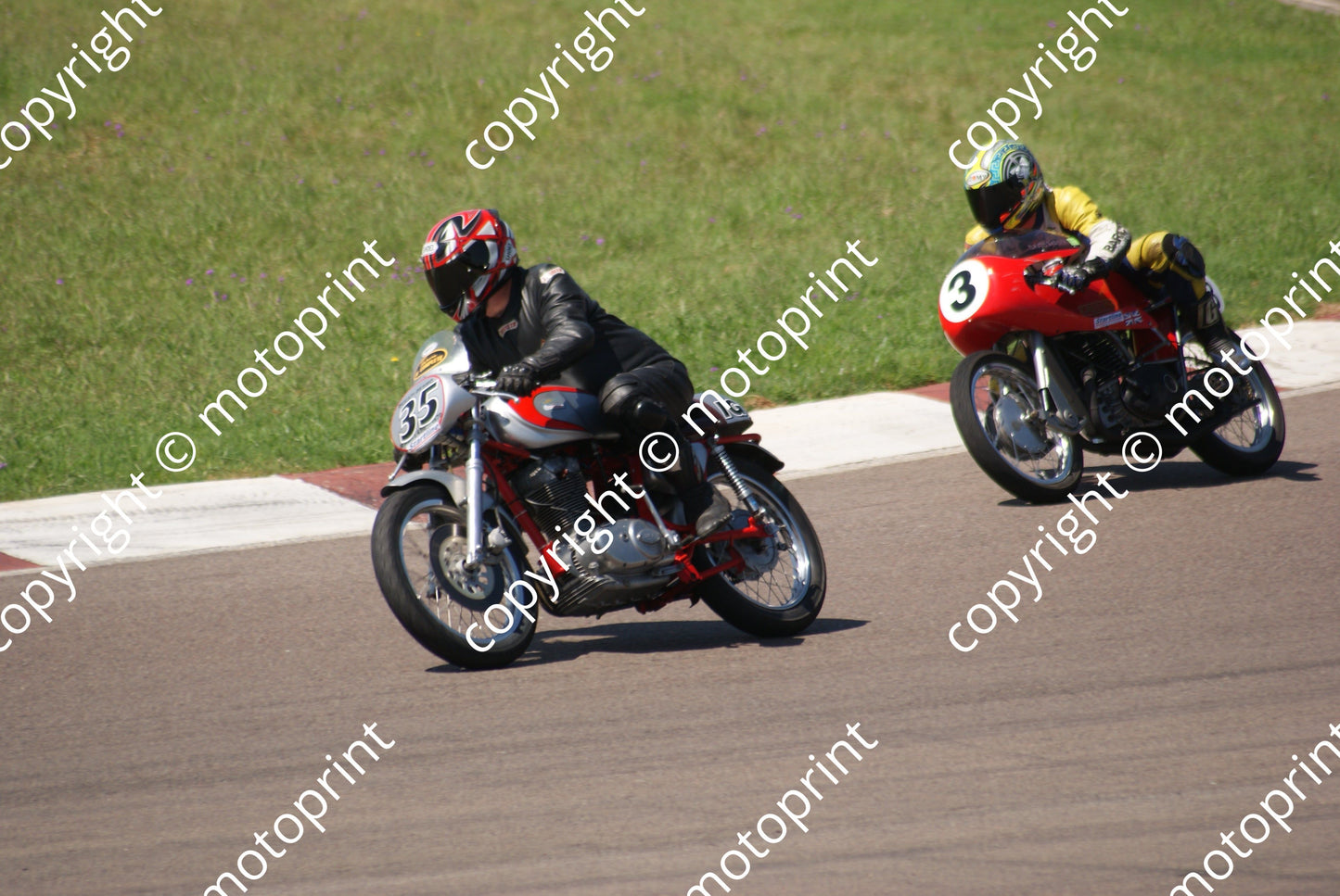 MC 35 IG Cox check 3 Barson Sunday DSC08519