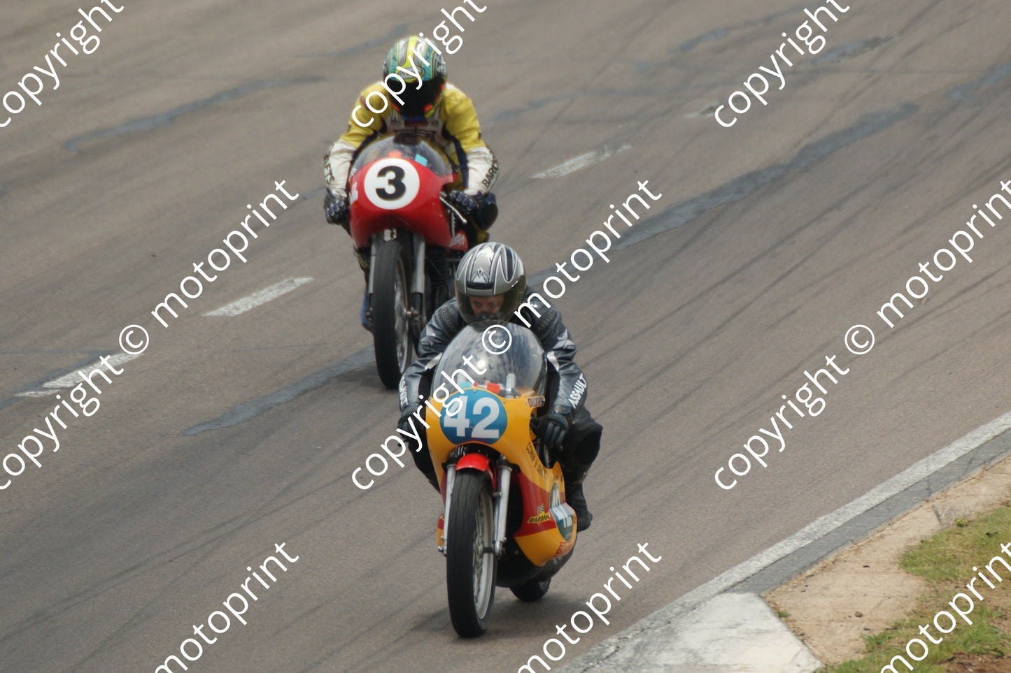 MC 3 D Barson Greeves 42 B McKerchar Yamaha 29 Jan Zwartkops (74)