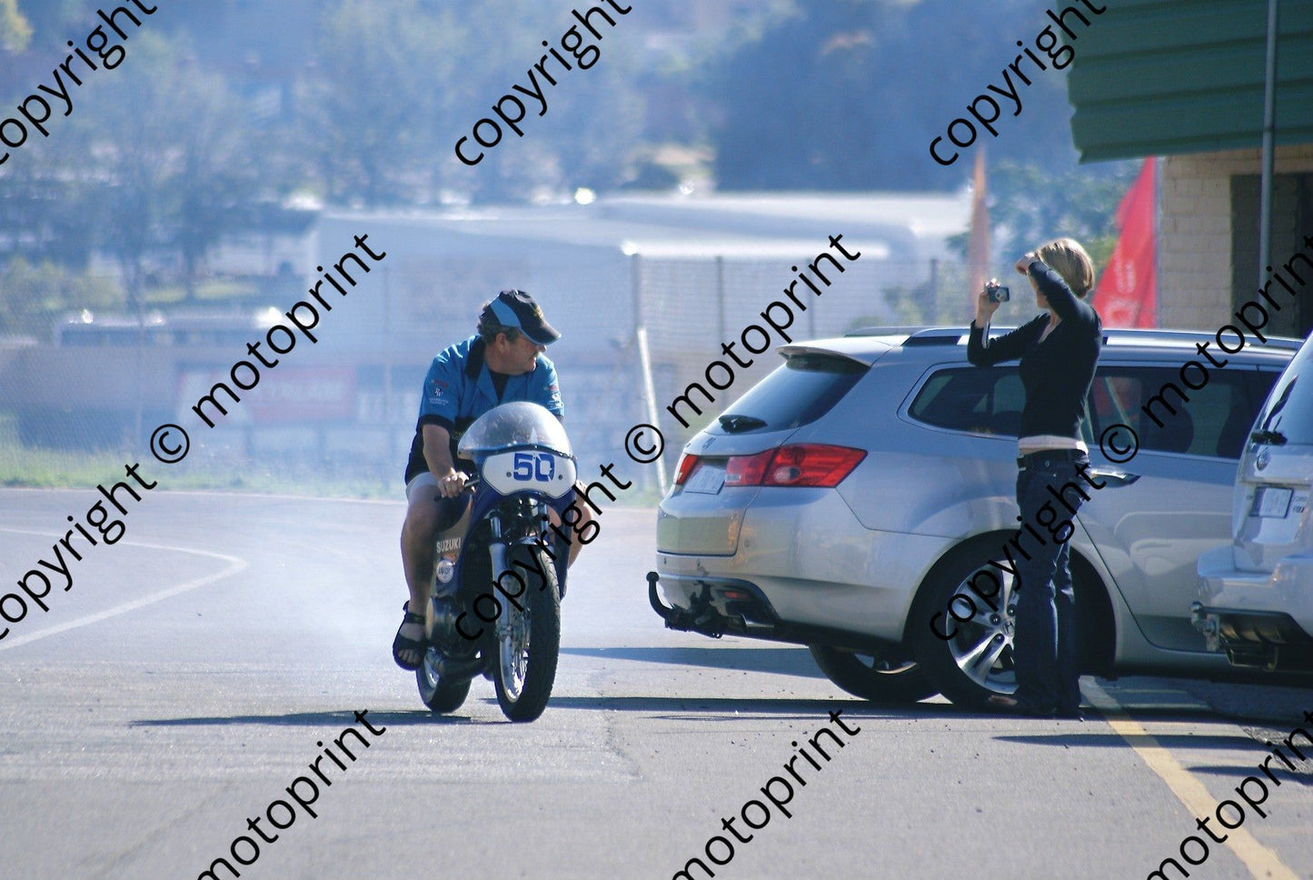 MC 3 Hello Hannes! D1000021a