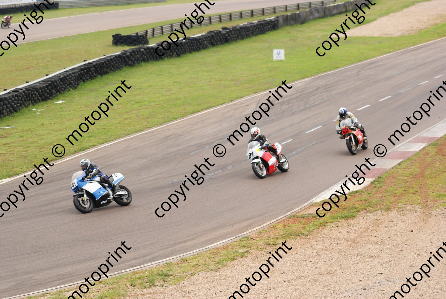 MC 41 Ophie Howard Kawasaki 81 Kosterman Honda 29 ...29 Jan Zwartkops (3)