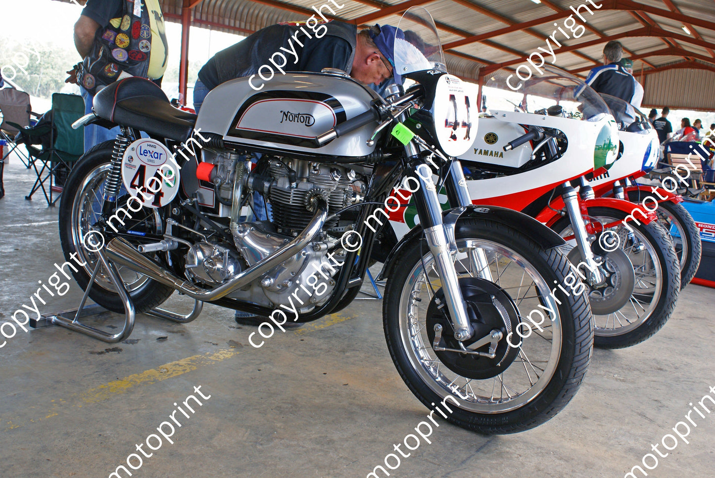 MC 44 Norton DSC02370