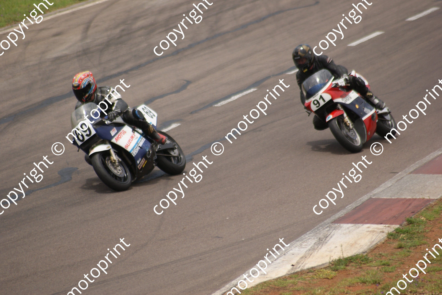 MC 69 Van den Berg Suzuki 91 McAdam snr Suzuki 29 Jan Zwartkops (139)