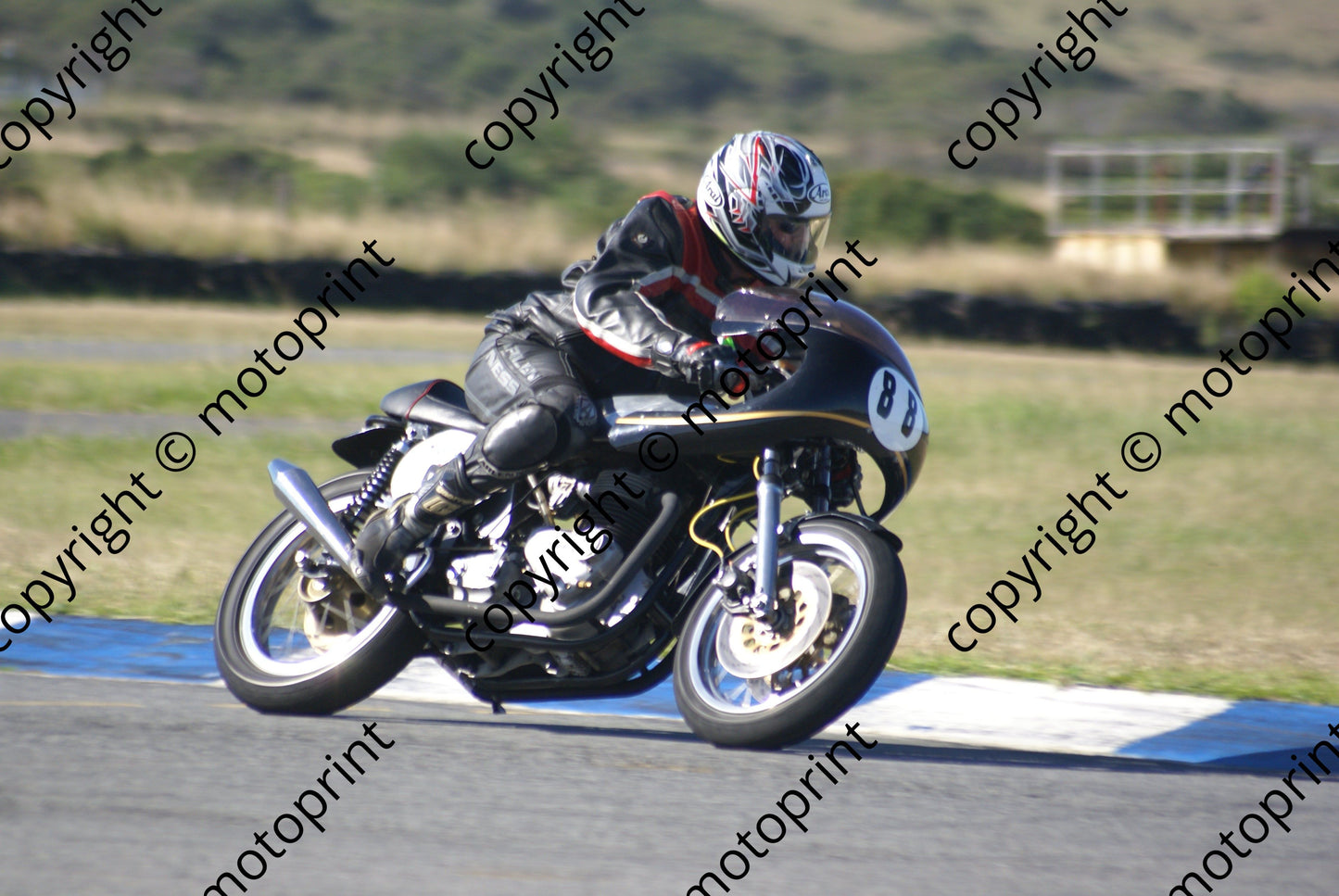 MC 88 Moody D2 DSC08190