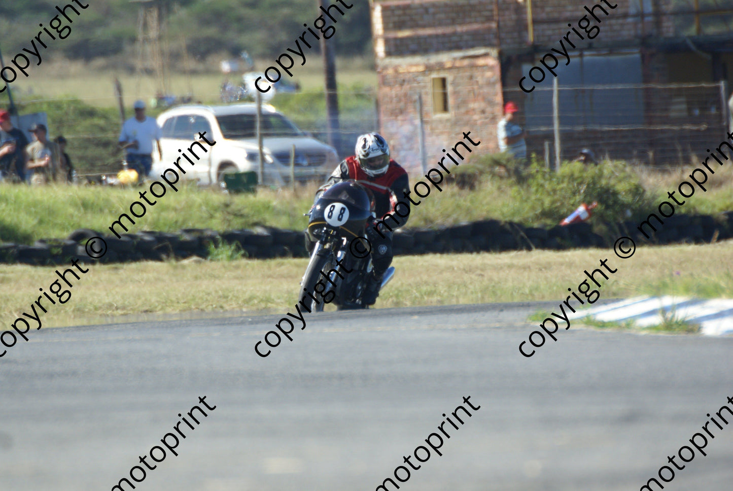 MC 88 Moody D2 DSC08218