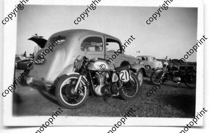 MC Dennis Guscott 350 BSA-Norton St Albans