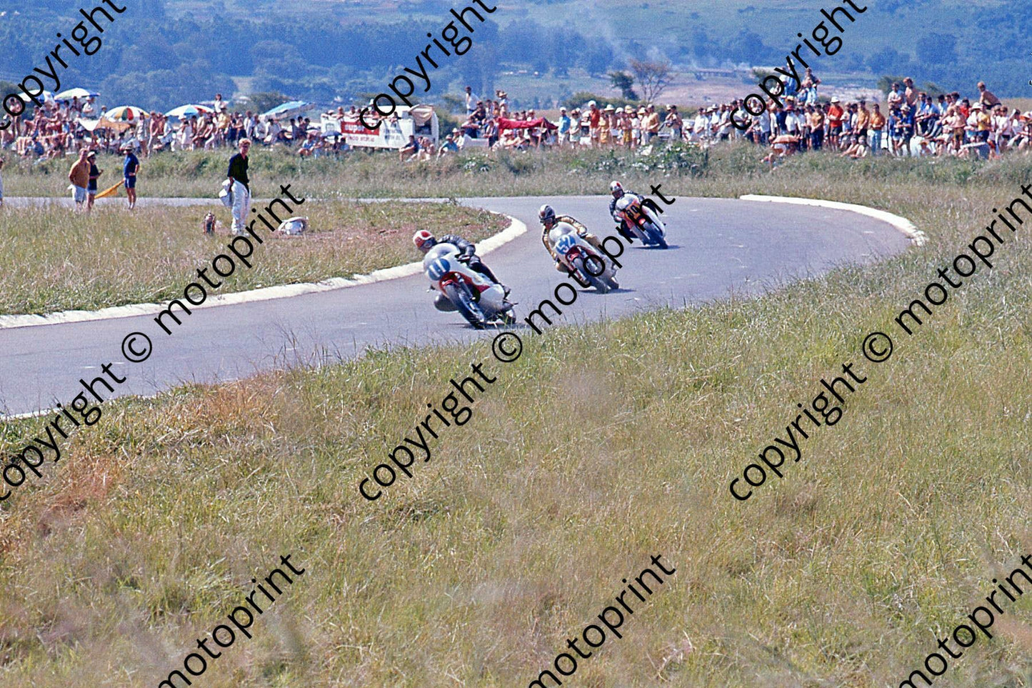 MC First lap final Aitken, Read, Agostini