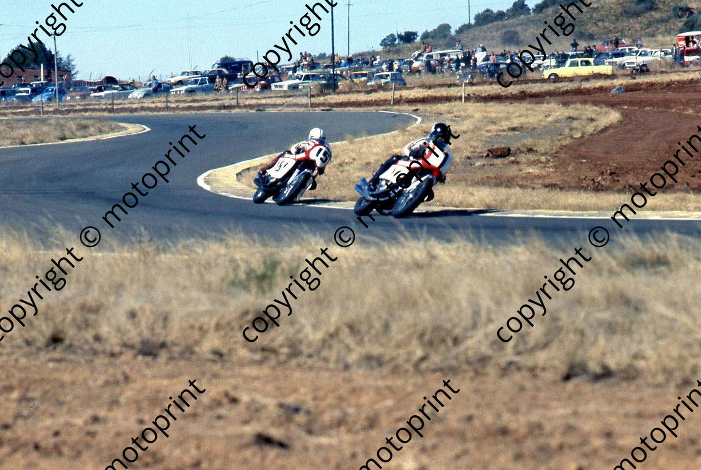 MC Fred van Niekerk leads