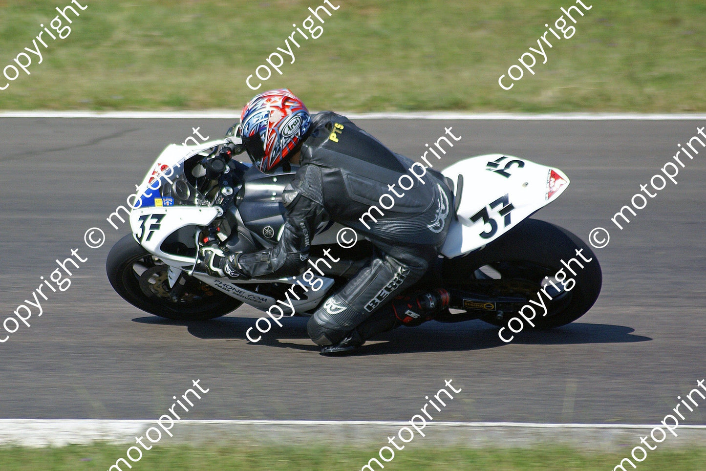 MC Jacobs Yamaha R1 DSC00032