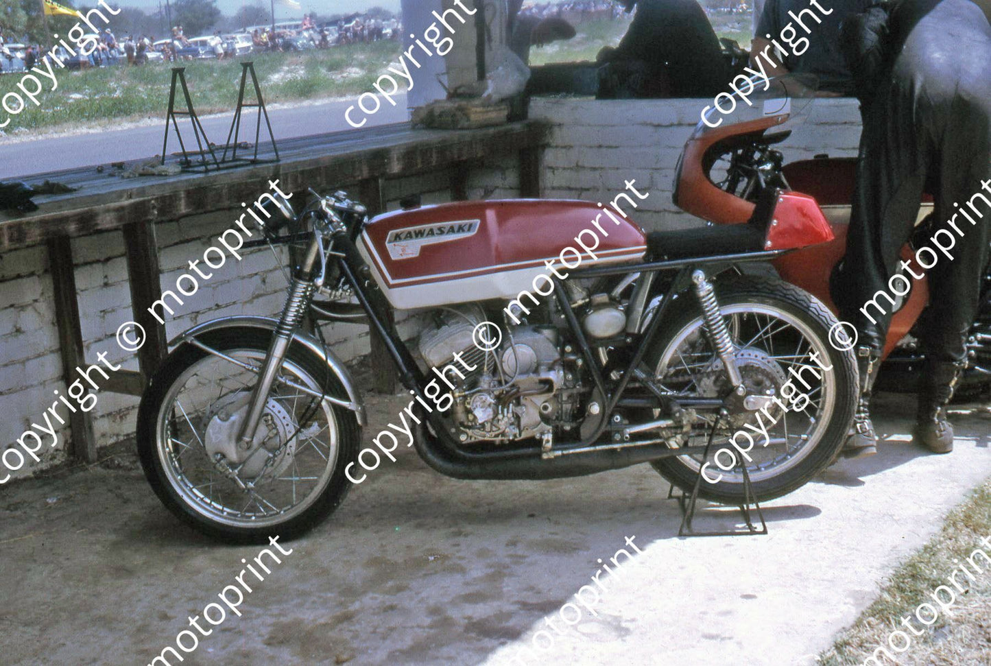 MC Kawasaki Hesketh