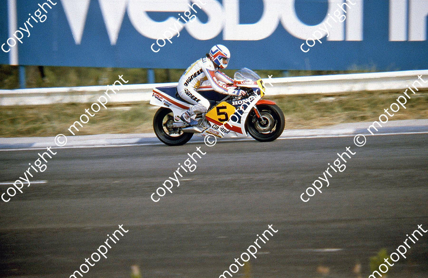 MC Lucchinelli Honda up to Leeukop
