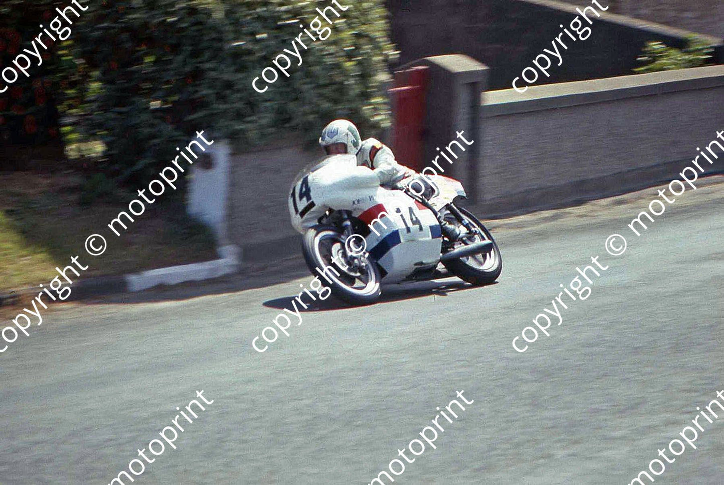 MC Mick Grant John Player Norton 2nd 750