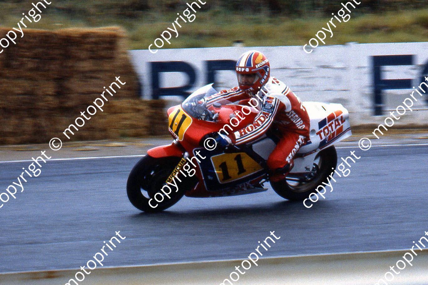 MC Roche Honda Clubhouse 2