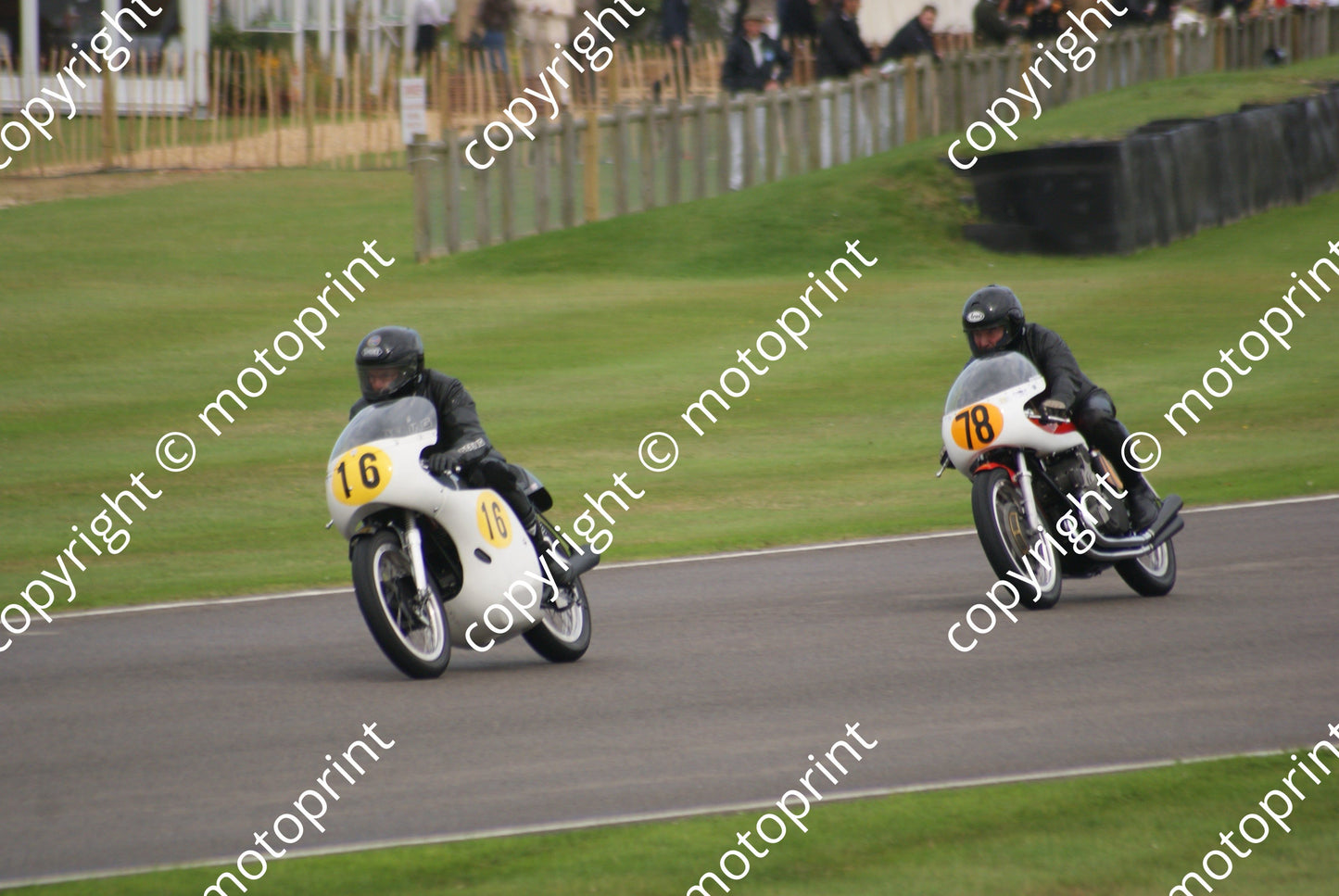 MC 16 Norton Domiracer Munsey Rushworth 78 Gilera replica Richardas Russell (13)