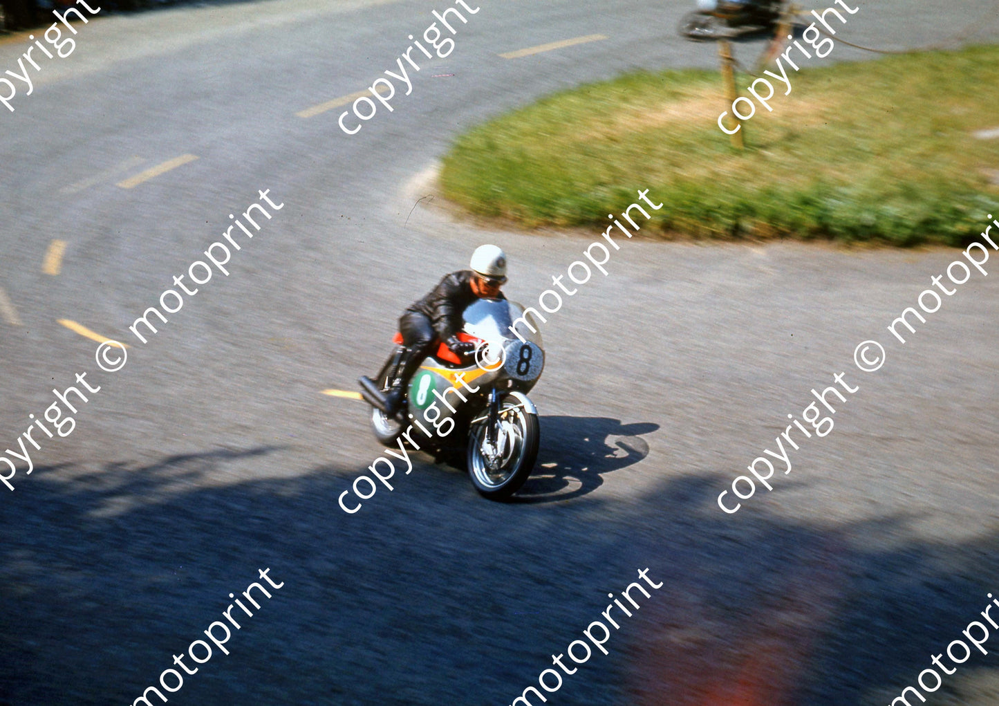 MC Bob McIntyre 250 Honda 4 Ramsey A4(9)