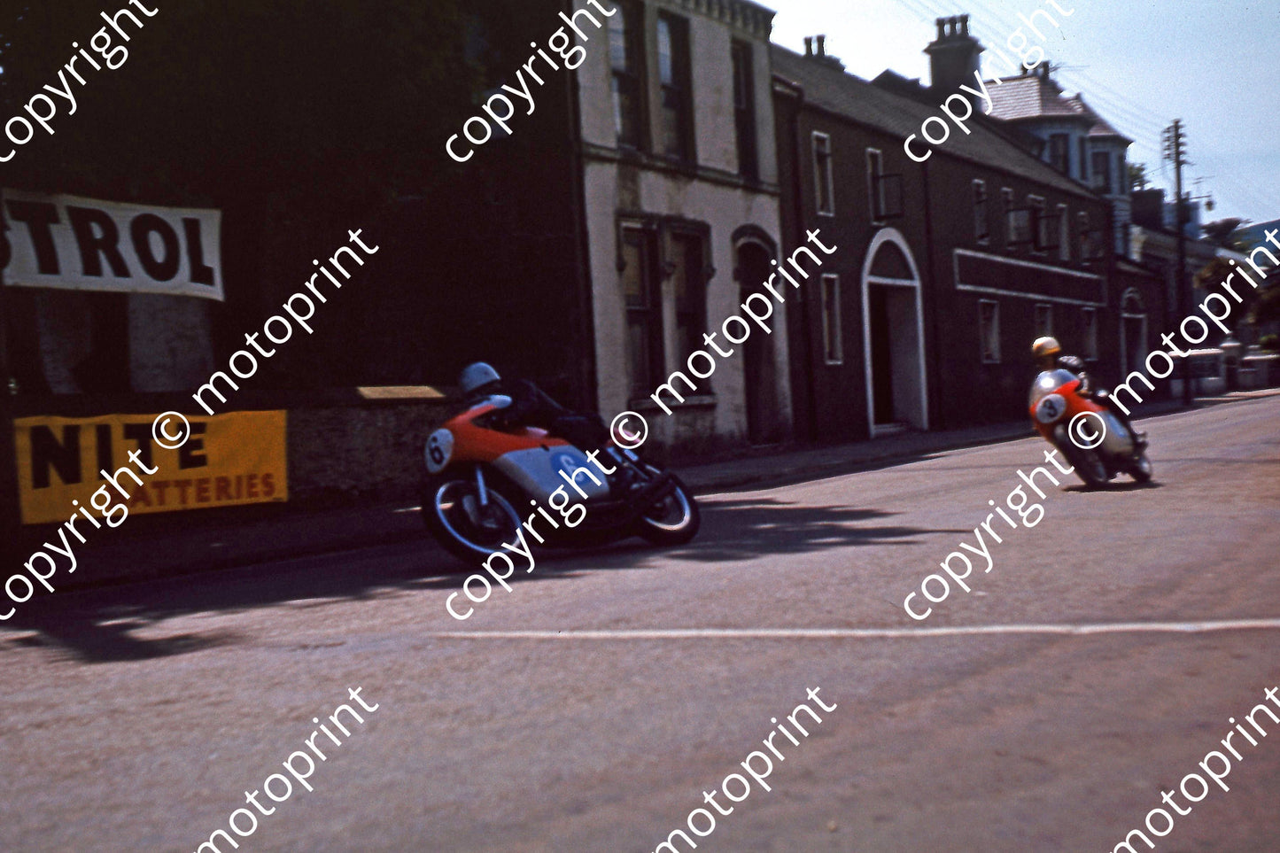 MC Hocking Hailwood MV 350 Parliament sq 600dpi