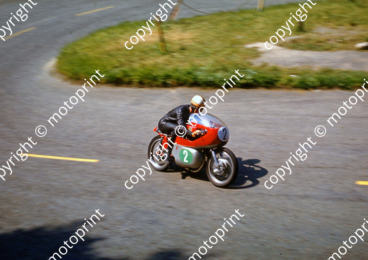MC Mike Hailwood 250 Benelli Ramsey hairpin scanned a4 edit 001