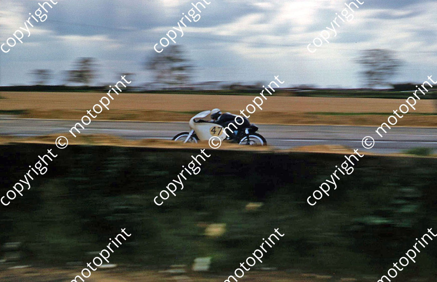 MC T Phillips 500 Norton