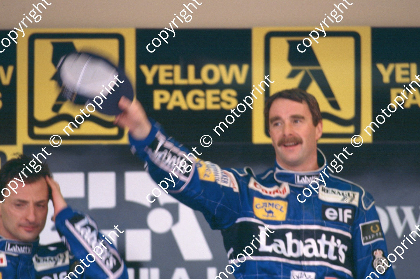 Nigel Mansell, winner; Riccardo Patrese 2nd left 07759 (courtesy Roger Swan) (31)