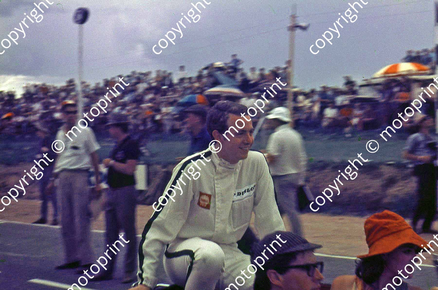 P Courage parade lap (Thanks to Ken Stewart) (5)