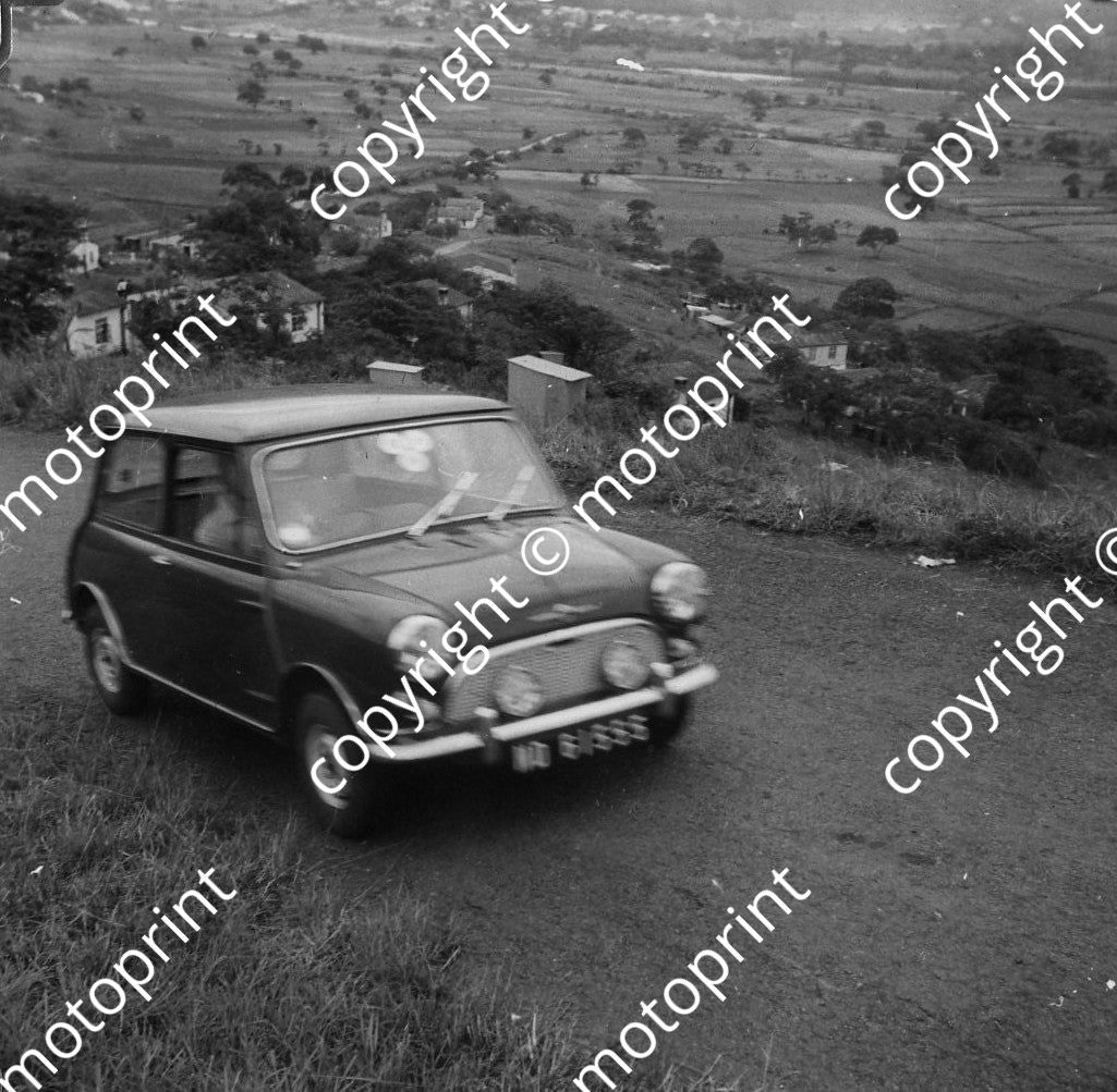 SL 1960 Scott Road hillclimb Morris 850 032