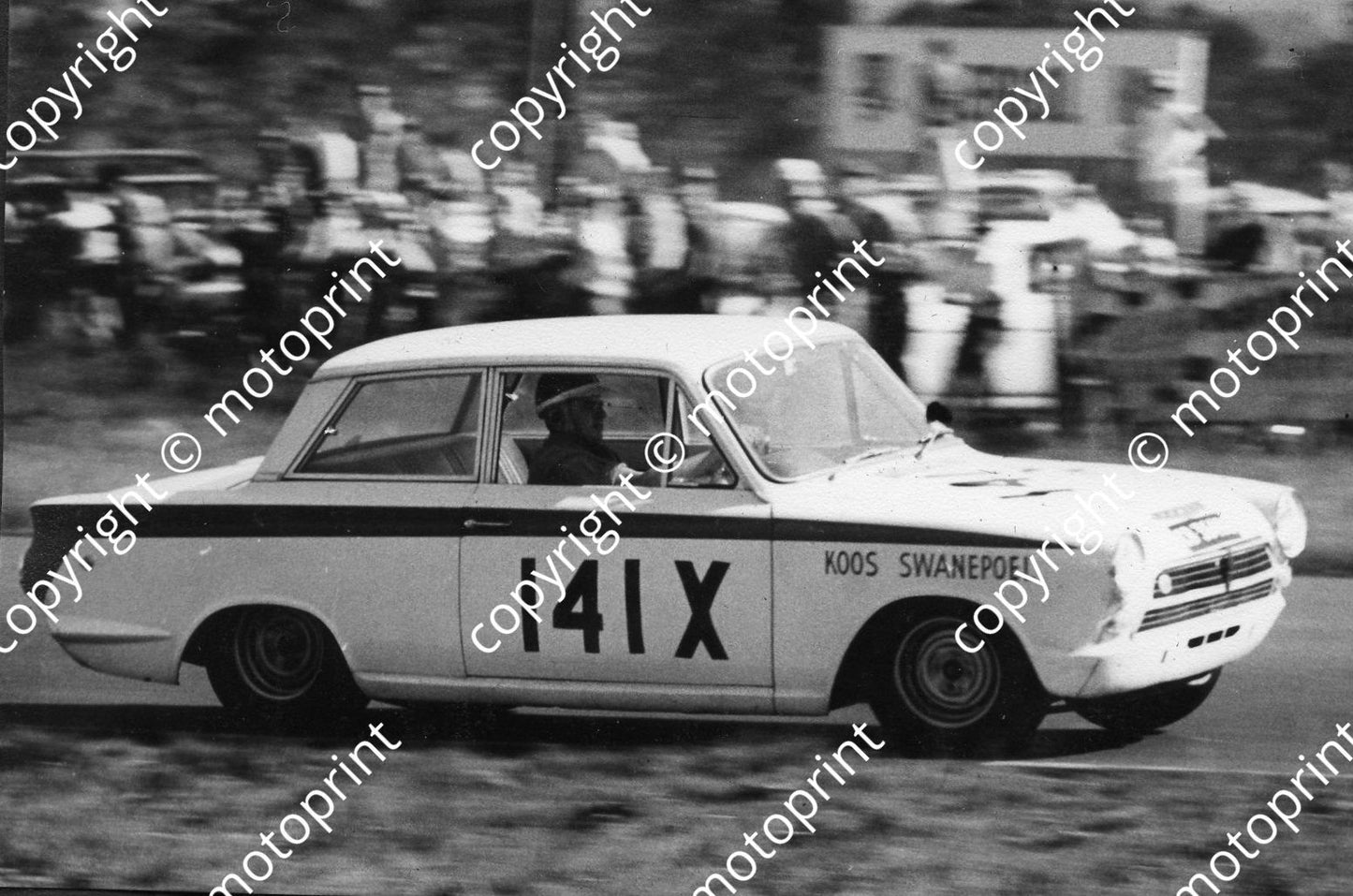 SL 1965 (thanks Roger Pearce) K Swanepoel Lotus Cortina (68)