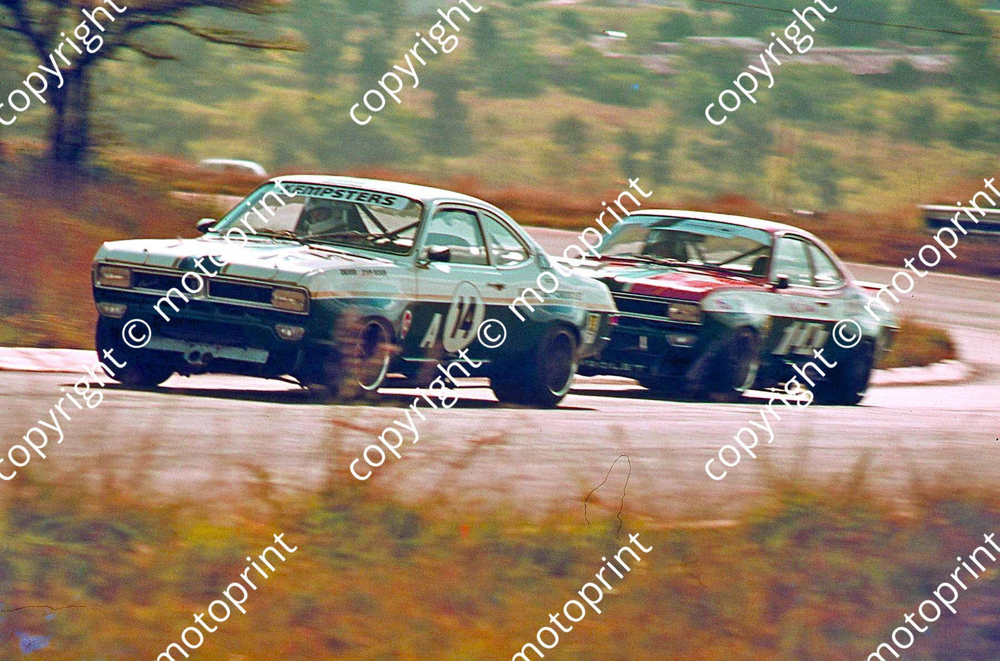 SL 1974 (thanks Colin Camp) John Rowe Kempsters Chev V8_ Ray Emond car #1A