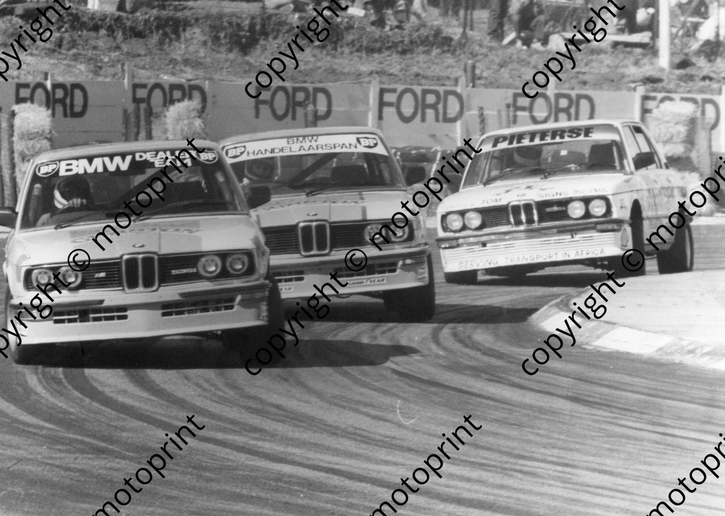SL 1983 Kyalami Lodge Gp1 2hr Viana, Els Gunston BMWs 535s, Coetzee-G Cavalieri 535 002