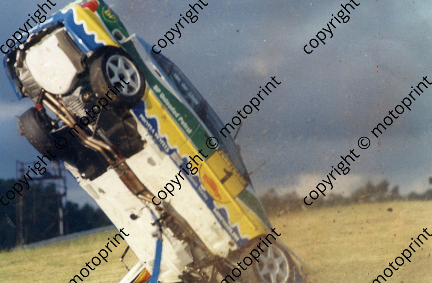 SL 1995 Zwartkops vd Linde #1 BMW318i crash 010