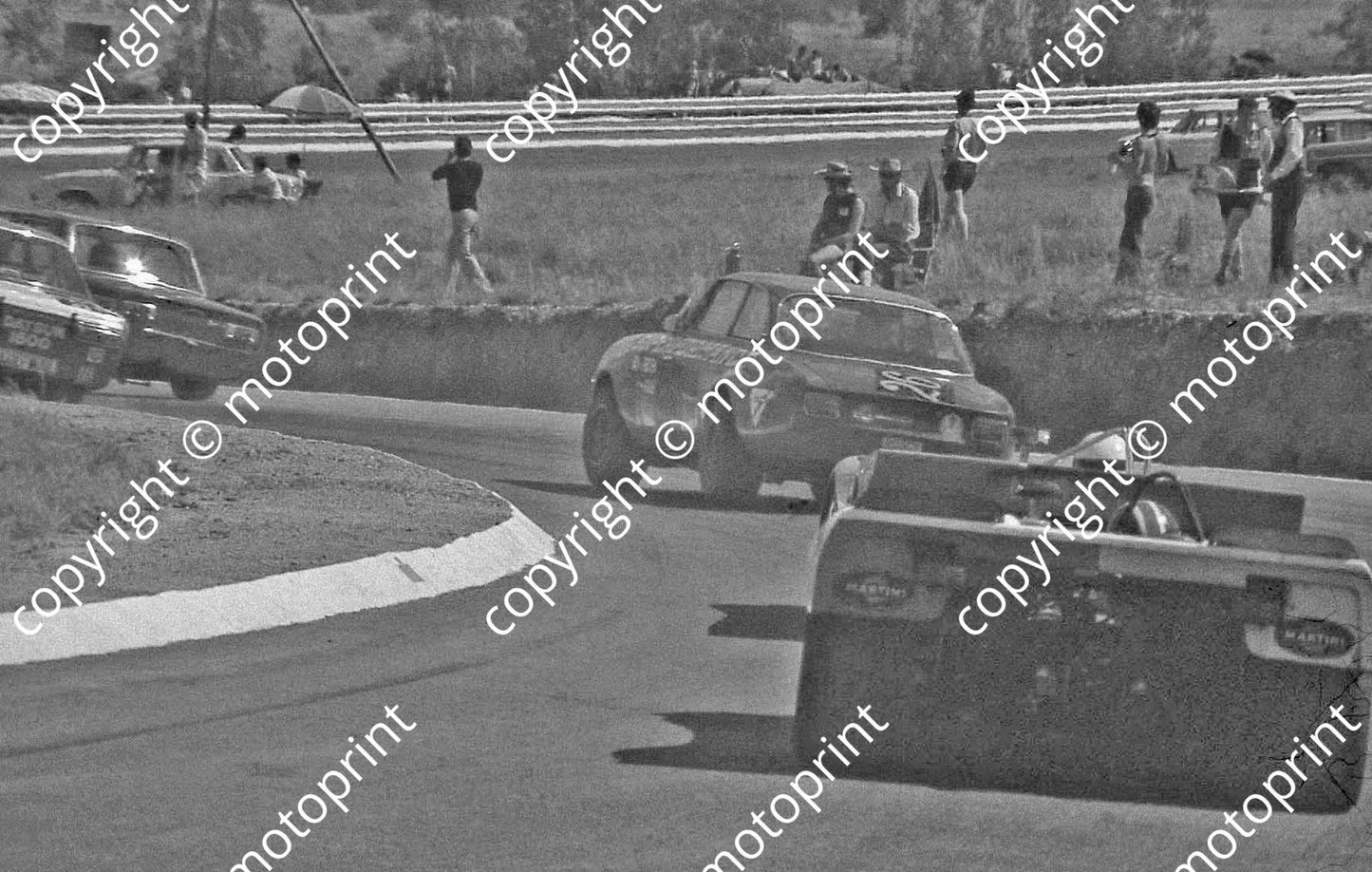 SL Alfa GTAm Keizan Galli_ Chevron B16 Redman_ Porsche 908 Larrousse (Thanks to Ken Stewart) (33)