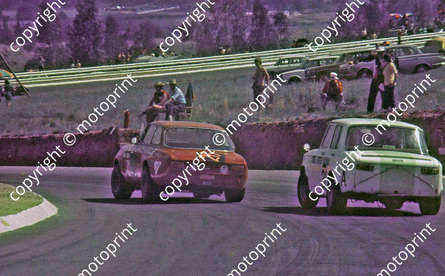 SL Alfa GTAm Keizan Galli_ R8 Clegg Cloete poor colour quality see monochrome version (Thanks to Ken Stewart) (29)