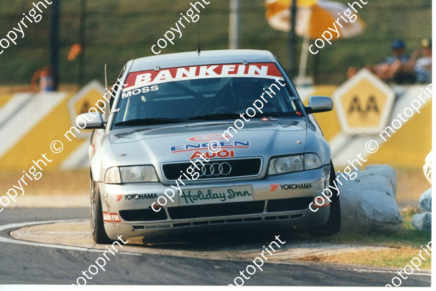 SL Bankfin 1998 Moss 094