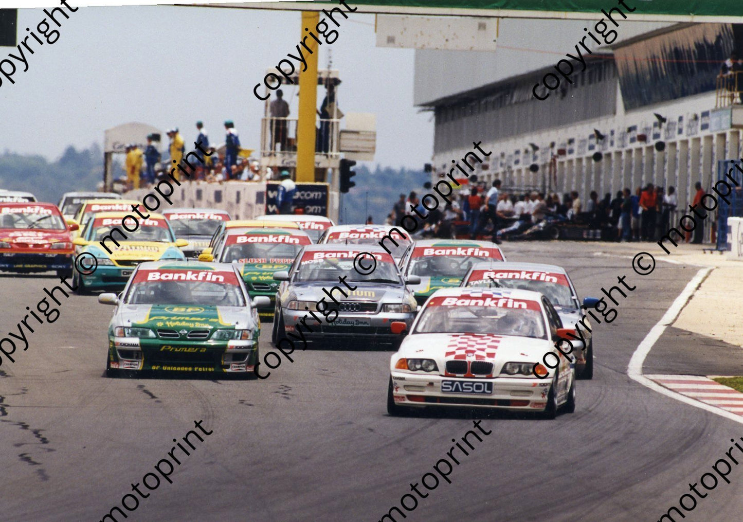 SL Bankfin 1999 Kyalami 1st corner BMW lead 386