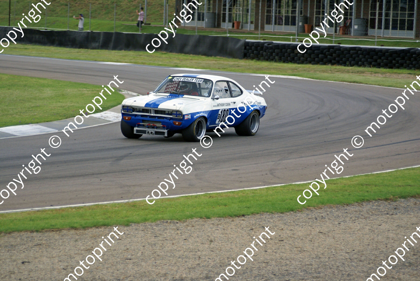 SL Chev V8 Corin 2