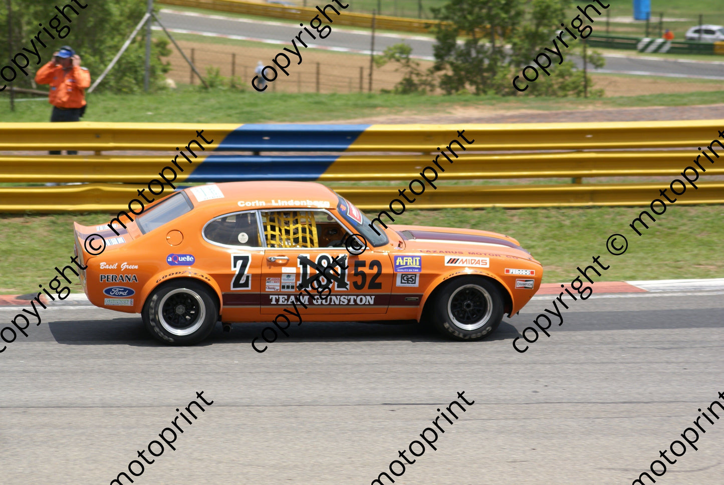 SL Corin Lindenberg Capri Perana 52 DSC03498 race