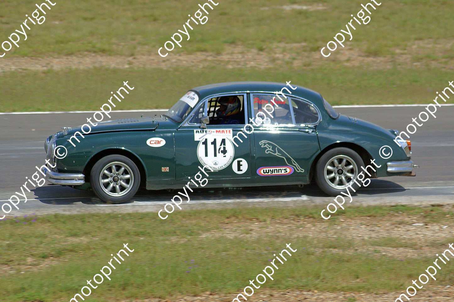 SL Grove Jaguar Mk11 DSC00106