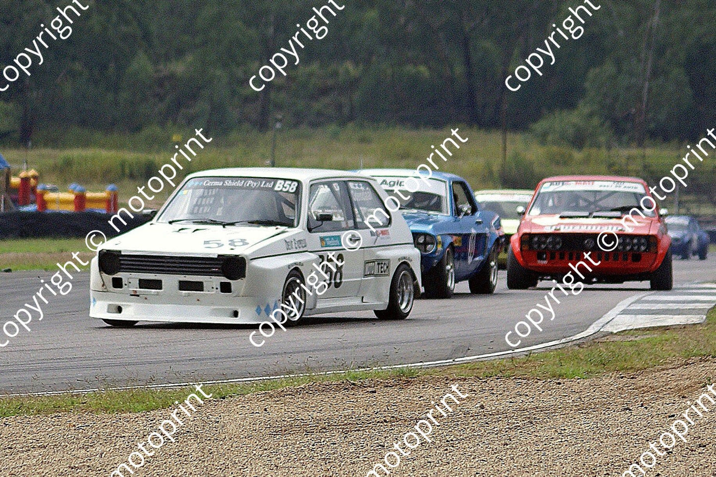 SL HRCR Touring cars first lap DSC00184