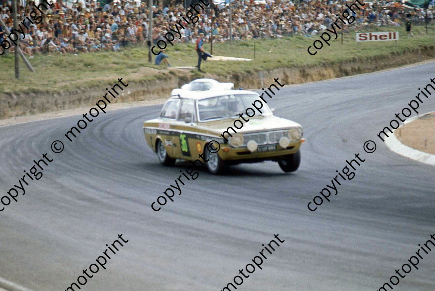 SL Lawson Volvo Burford Chatz 3 wheeling Clubhouse