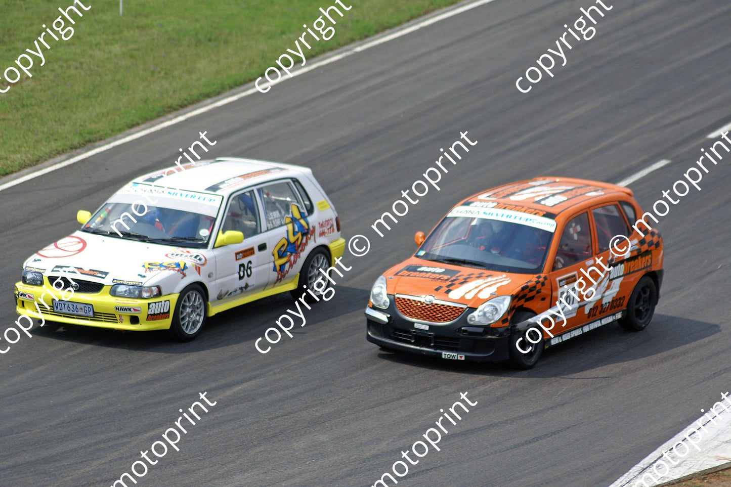 SL Plomp Conquest G Bloomer Daihatsu NOTE FENDER DAMAGEDSC00162