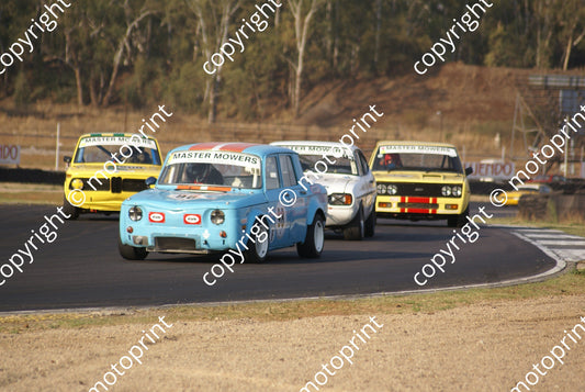 SL Roberts R8 Capri check