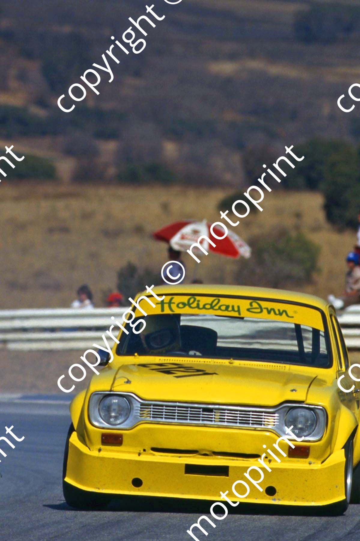 SL Speedocruise Star prod Aug M Pretorius Escort 1100 (permission Roger Swan)