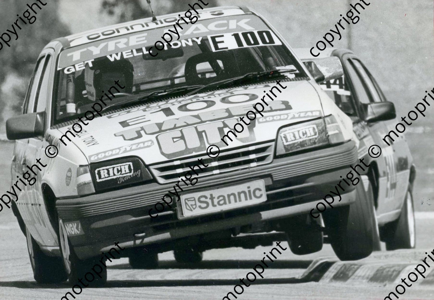SL Stannic 1992 Kyalami 100 H Uys Car Rookie of the Year 326