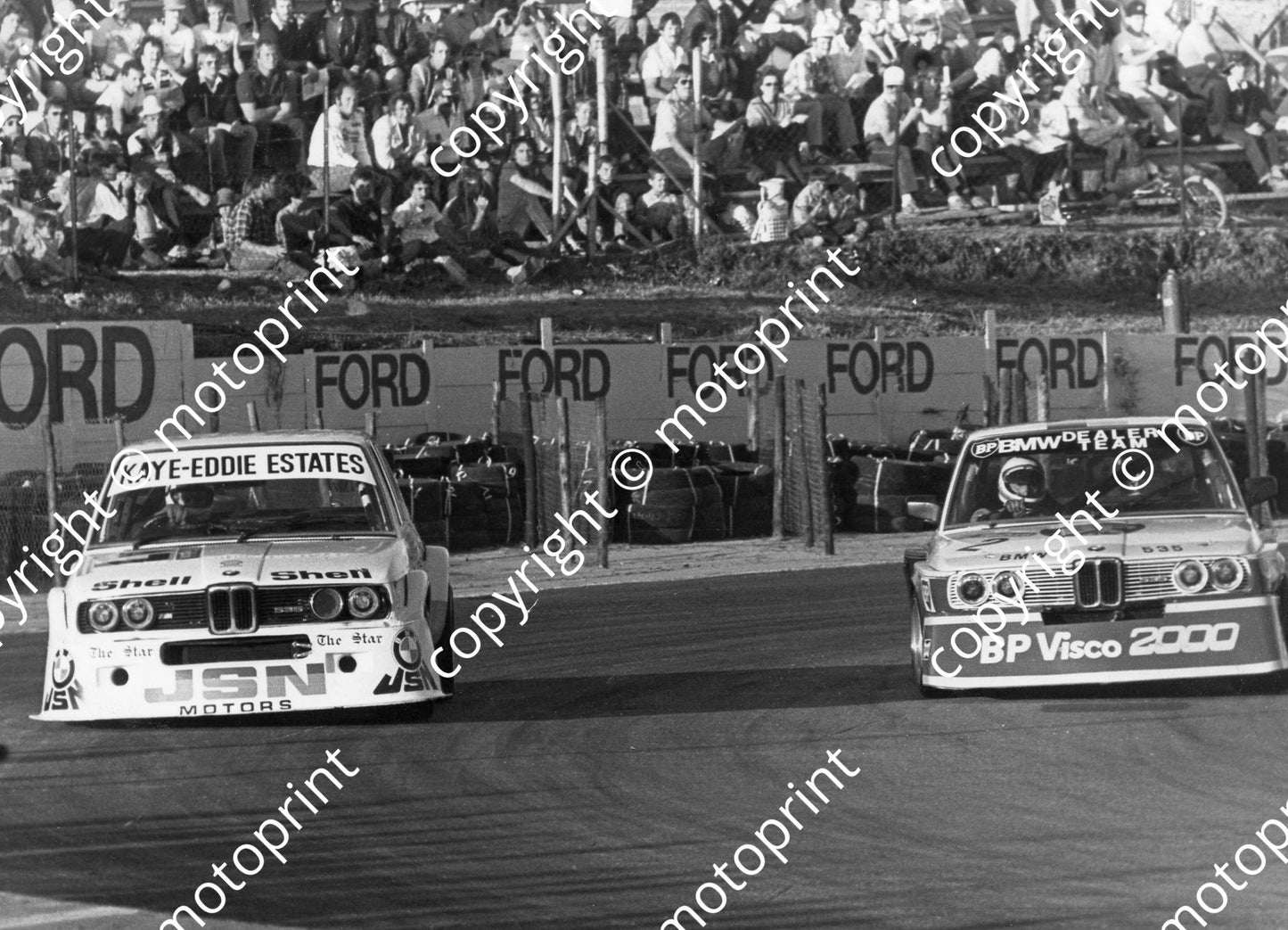 SL Wesbank mod 1983 Kyalami Smith left_ Viana right BMWs 103